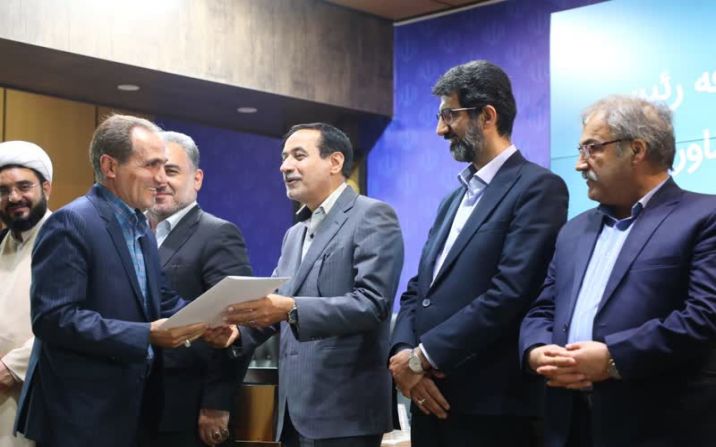 سجاد چهرگانی با حکم وزیر جهاد کشاورزی جایگزین محمدرضا حاجی رضا شد سجاد چهرگانی با حکم وزیر جهاد کشاورزی جایگزین محمدرضا حاجی رضا شد